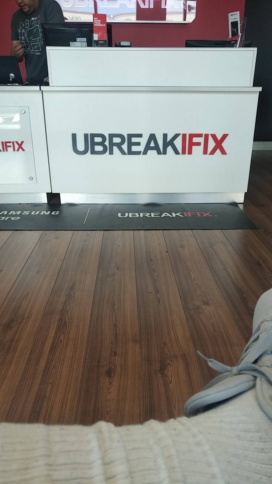 uBreakiFix | 11200 Broadway St Suite 1430, Pearland, TX 77584, USA | Phone: (713) 436-0848