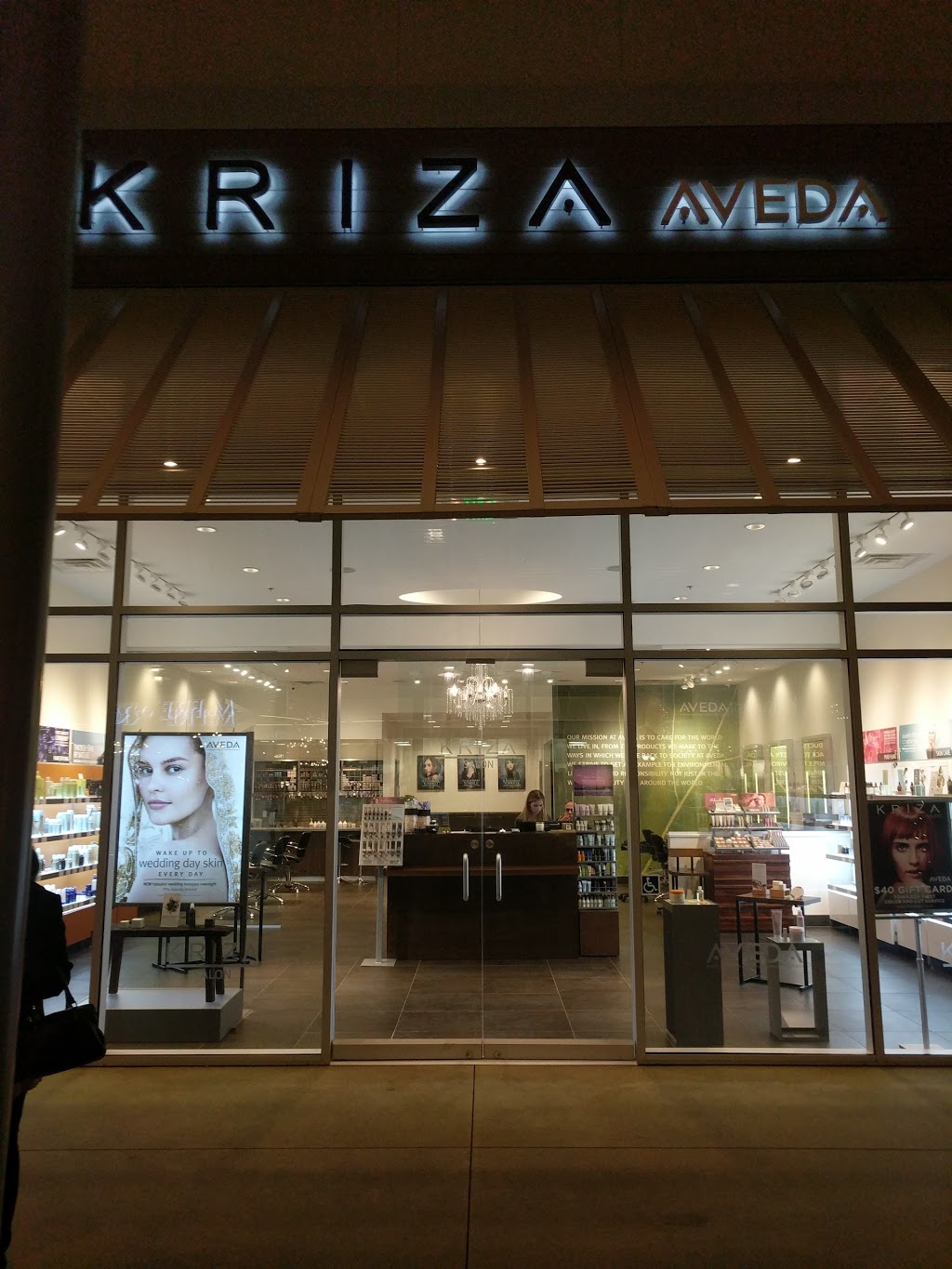 Kriza Salon | 580 Town Center Dr, Oxnard, CA 93036, USA | Phone: (805) 604-1976