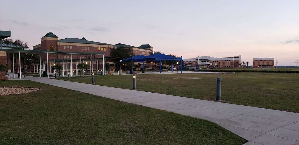 Cooper Memorial Library | 2525 Oakley Seaver Dr, Clermont, FL 34711, USA | Phone: (352) 536-2275