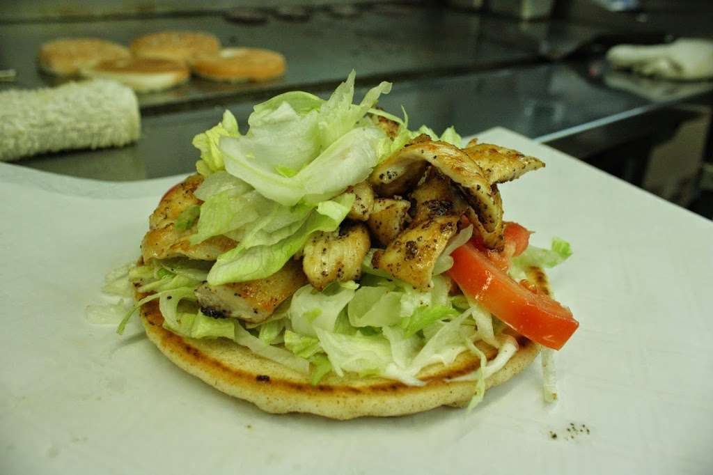 Perros Brothers Gyros | 3770 Lincoln Hwy, Olympia Fields, IL 60461, USA | Phone: (708) 748-5666