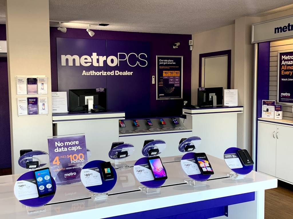 Metro by T-Mobile | 1934 W Mississippi Ave, Denver, CO 80223, USA | Phone: (303) 474-4116