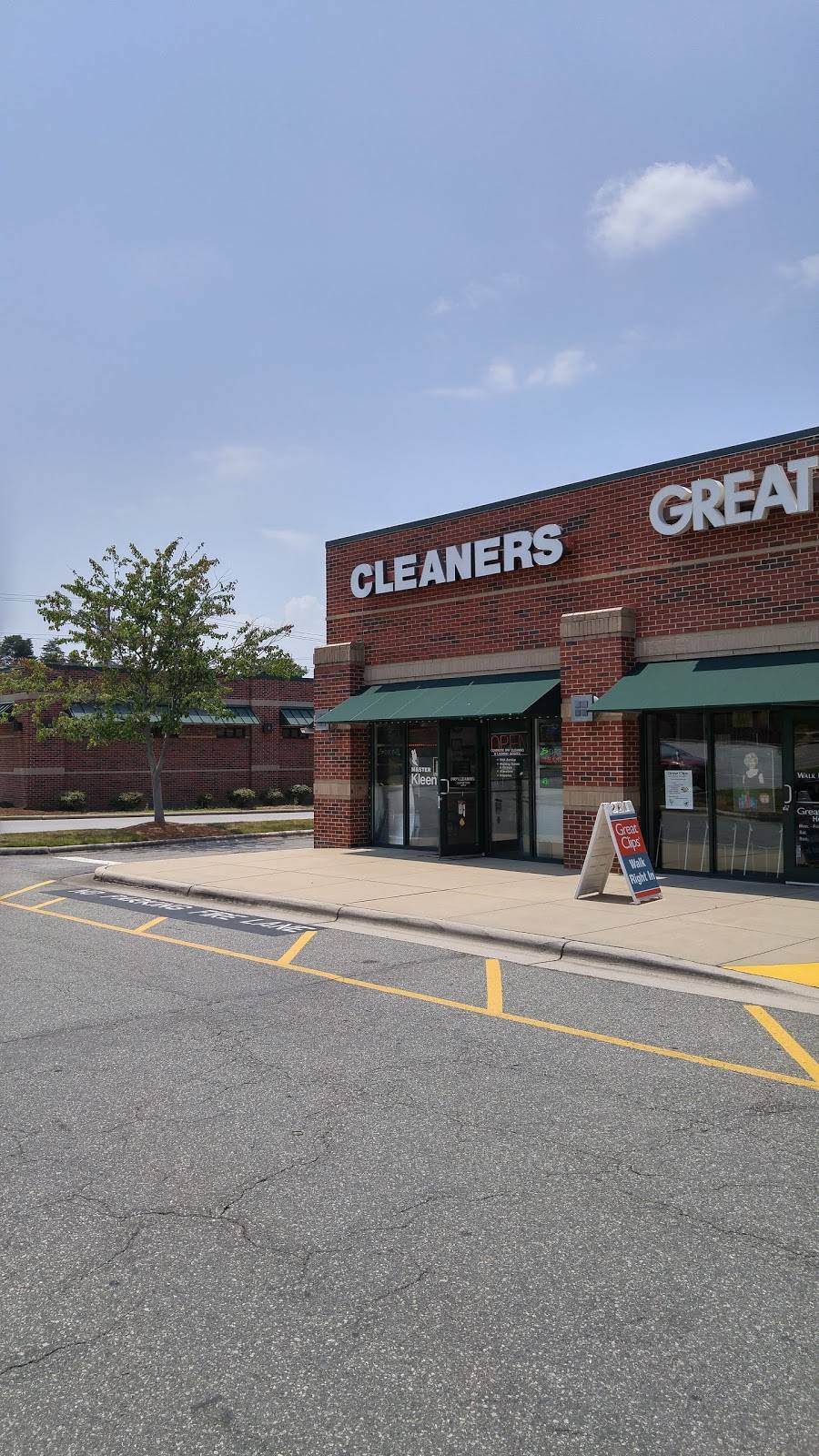 Master Kleen | 1589 Skeet Club Rd # 100, High Point, NC 27265, USA | Phone: (336) 812-3155