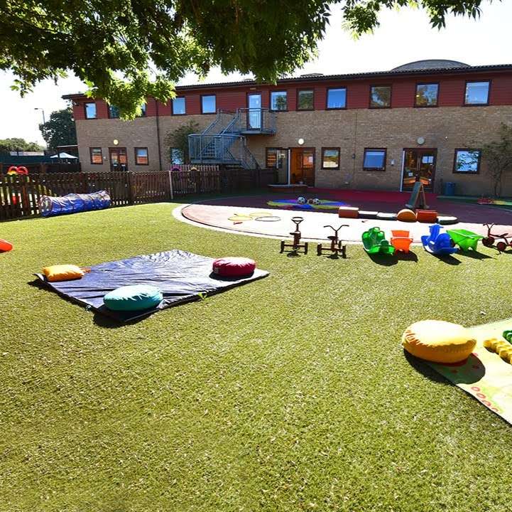 Bright Horizons Tooting Looking Glass Day Nursery and Preschool | 75 Macmillan Way, Tooting Bec, London SW17 6AT, UK | Phone: 0333 920 3081