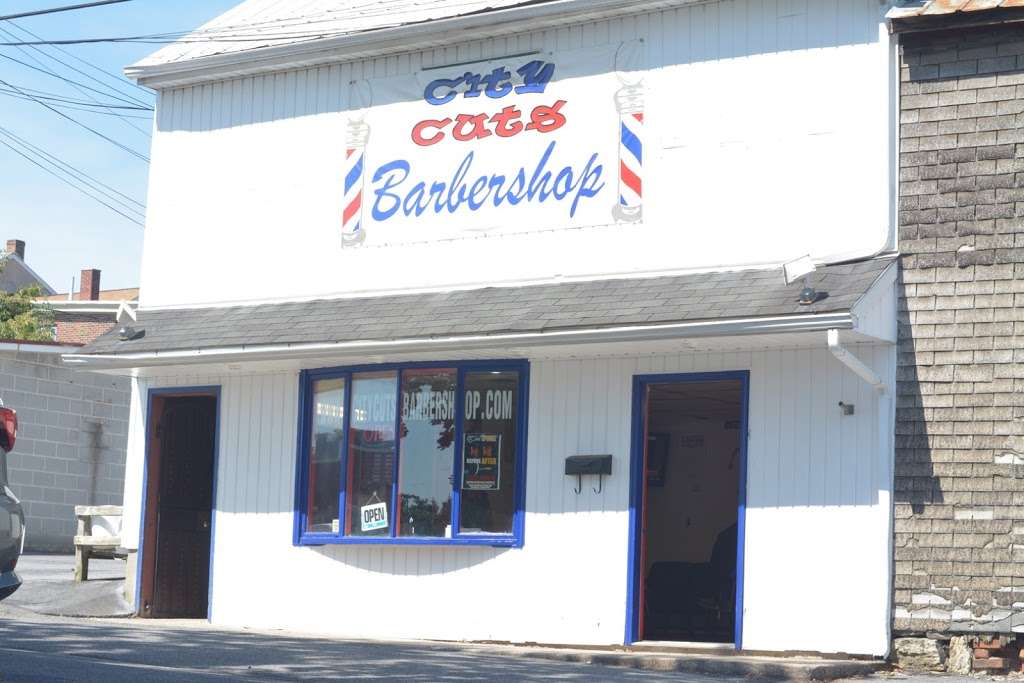 City Cuts Barbershop | 126 West Main Street Rear, Kutztown, PA 19530, USA | Phone: (484) 646-9699