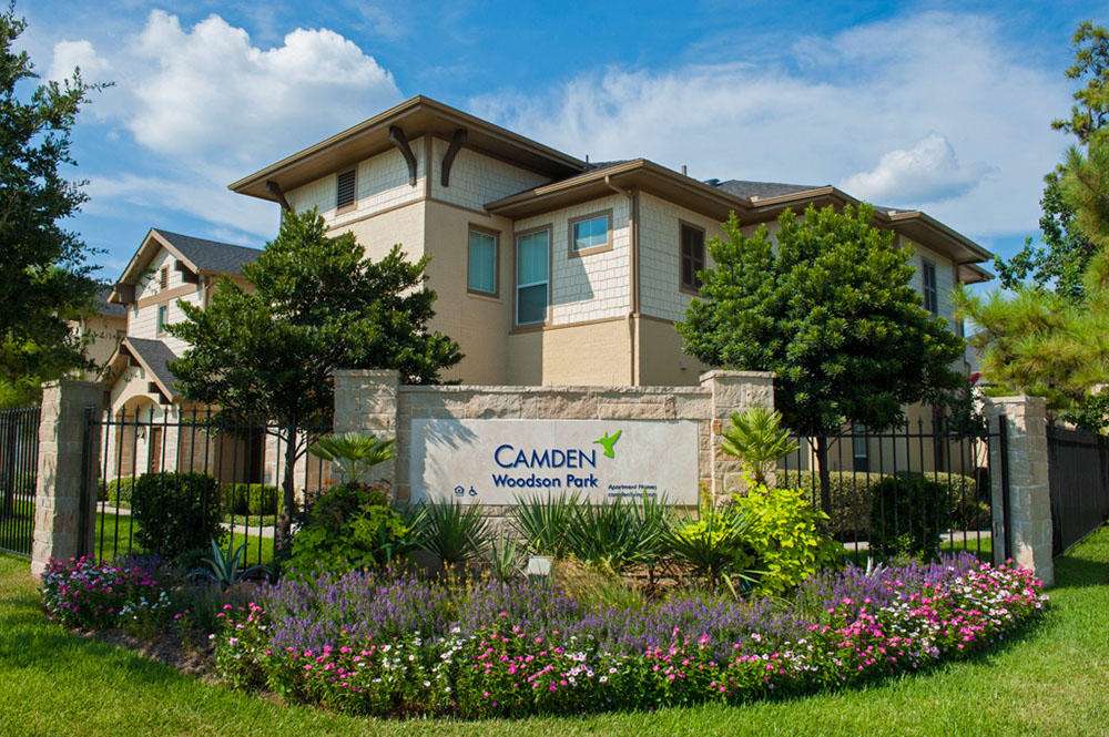 Camden Woodson Park Apartments | 14633 Woodson Park Dr, Houston, TX 77044, USA | Phone: (281) 225-2000