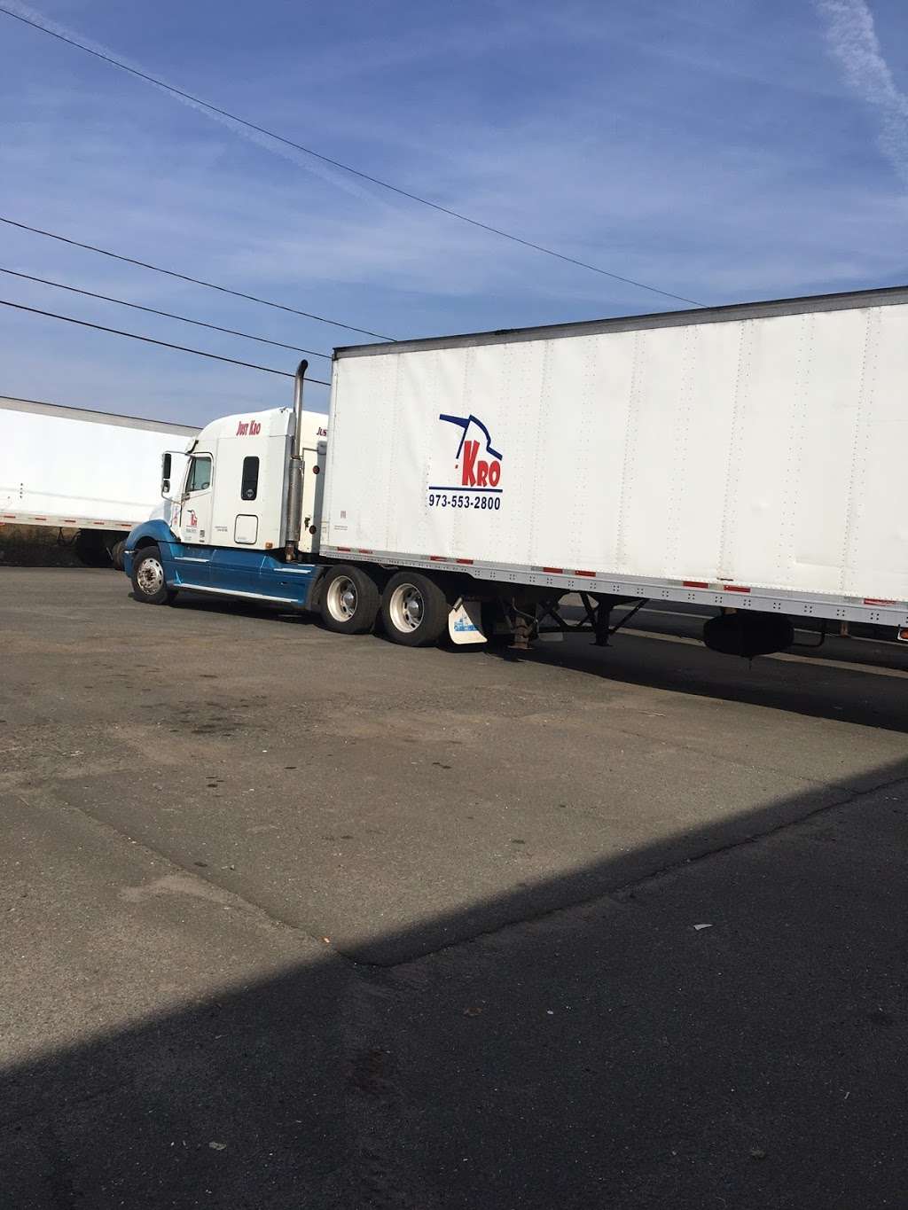 KRO Trucking Inc | 8 Greenwood Lake Turnpike, Ringwood, NJ 07456, USA | Phone: (973) 553-2800