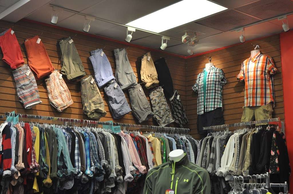 Platos Closet Willow Grove | 3614 Welsh Rd, Willow Grove, PA 19090, USA | Phone: (215) 659-1555