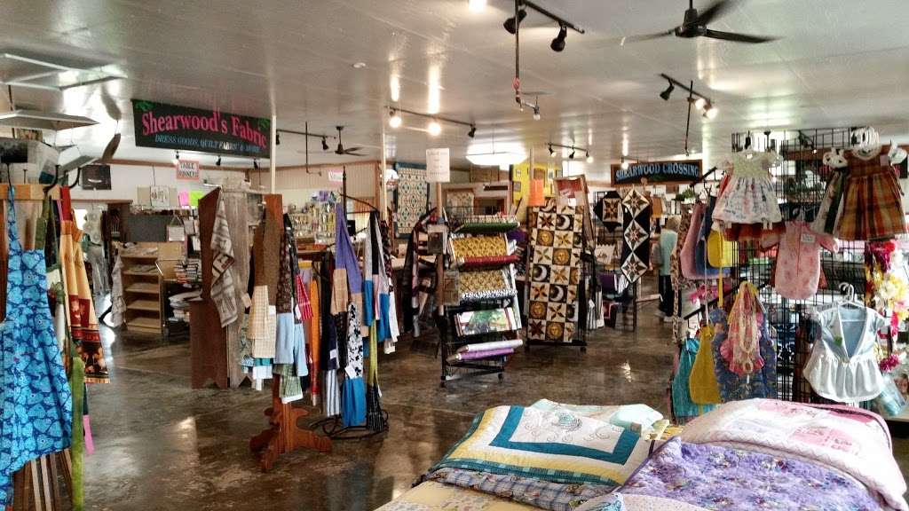 Shearwood Quilts & Fabrics | 799 SW 80th St Ste. 2, Jamesport, MO 64648, USA | Phone: (660) 684-6121