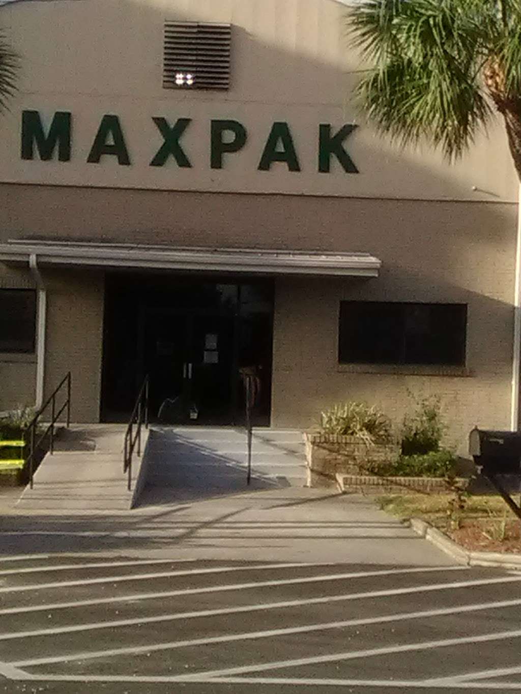 MaxPak | 2808 New Tampa Hwy, Lakeland, FL 33815 | Phone: (863) 682-0123