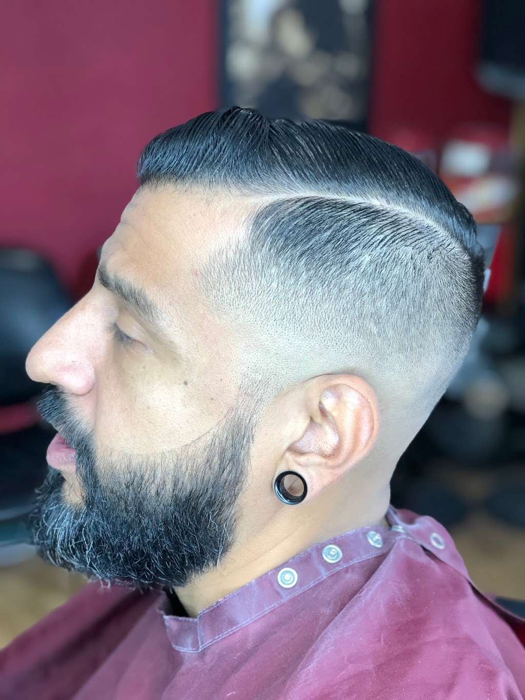 Mannys Barbershop | 10876 Atlantic Ave, Lynwood, CA 90262 | Phone: (323) 443-5647