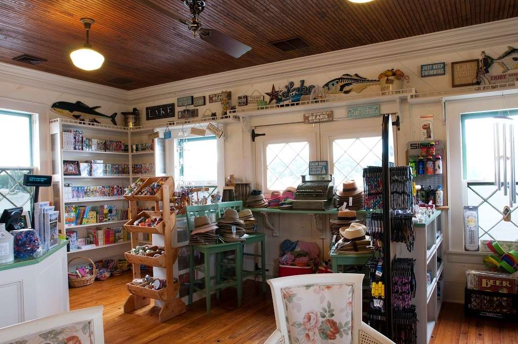 Main Lake Market | 1604, 234 S New Jersey Ave, Lake Hopatcong, NJ 07849, USA | Phone: (973) 663-0544