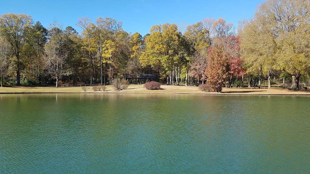 Freedom Park Lakeside | 1415 Princeton Ave, Charlotte, NC 28209