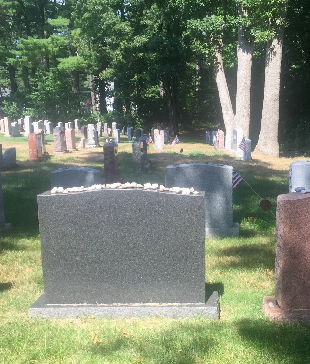 Framingham/Natick Jewish Cemetery | Fairview Ave and, Windsor Ave, Natick, MA 01760, USA | Phone: (617) 244-6509