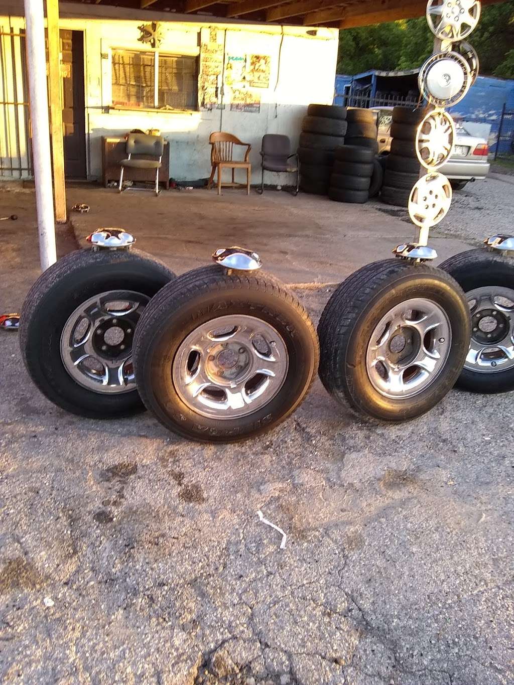 Best Used Tires | 14131 S Main St, Houston, TX 77035 | Phone: (713) 723-2666