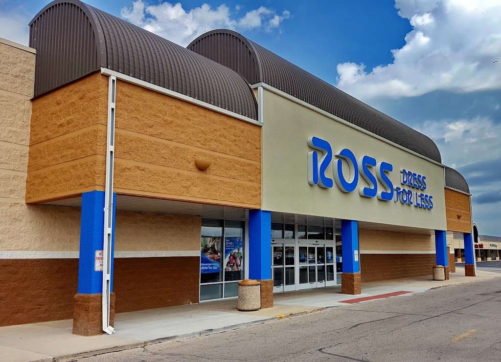 Ross Dress for Less | 6560 W Fullerton Ave, Chicago, IL 60639, USA | Phone: (773) 622-7515