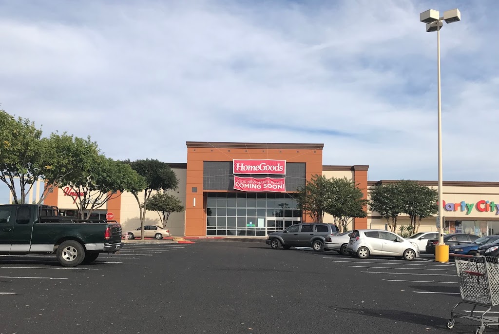 HomeGoods | 7609 San Dario Ave, Laredo, TX 78045, USA | Phone: (956) 729-1041