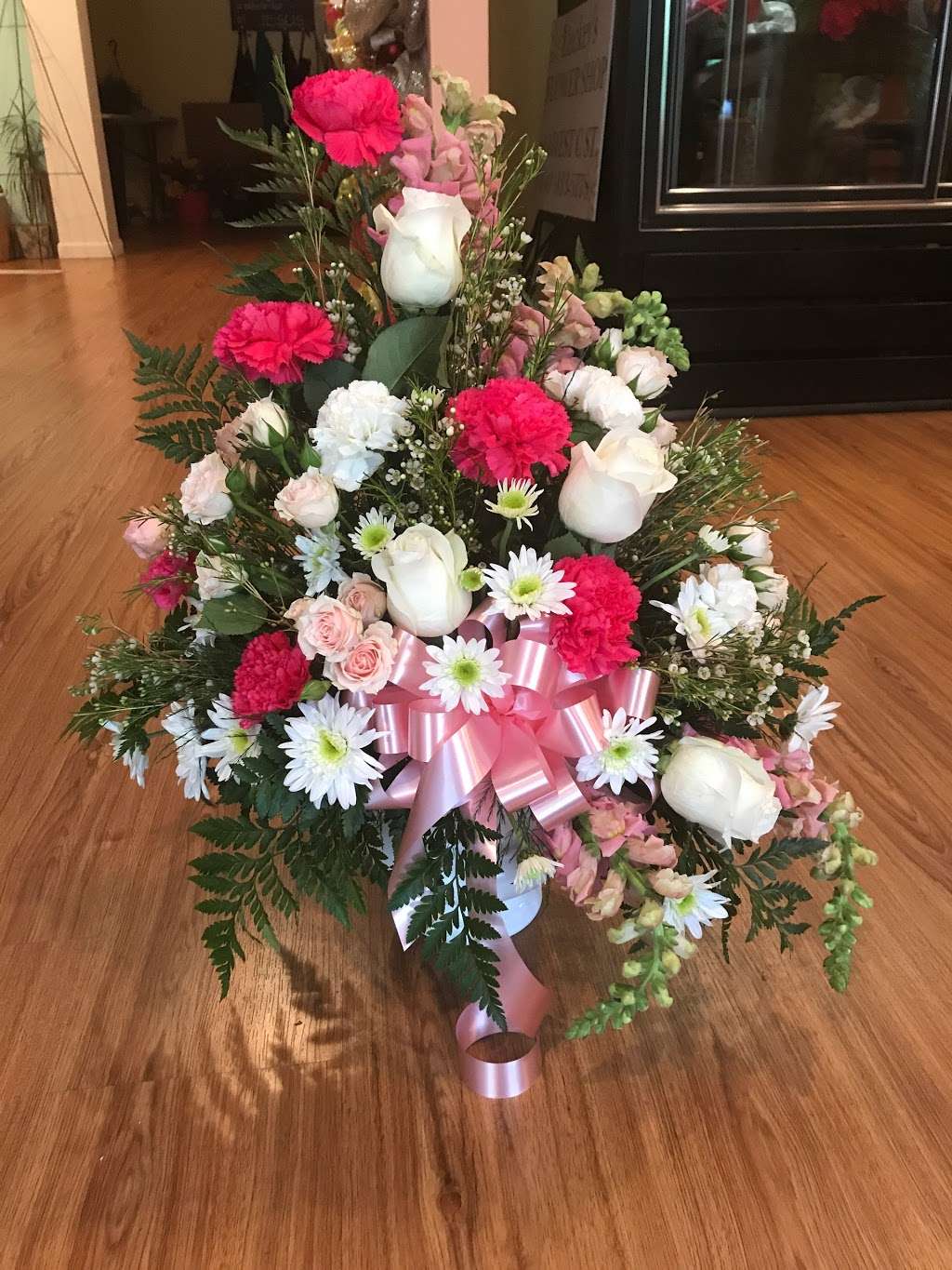 Luckeys Touch of Love Florist | 819 W C St, Kannapolis, NC 28081, USA | Phone: (704) 933-5778