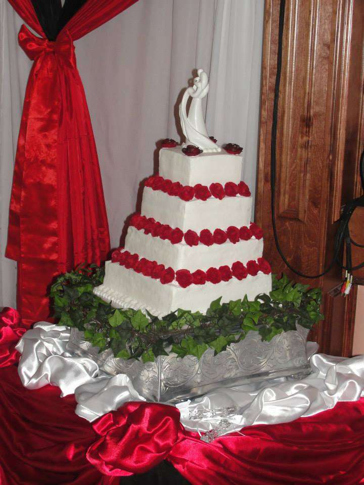 Baytown Cakes (aka Baytown Cakes & Catering) | 189 Oakland St, Baytown, TX 77520 | Phone: (713) 446-0475