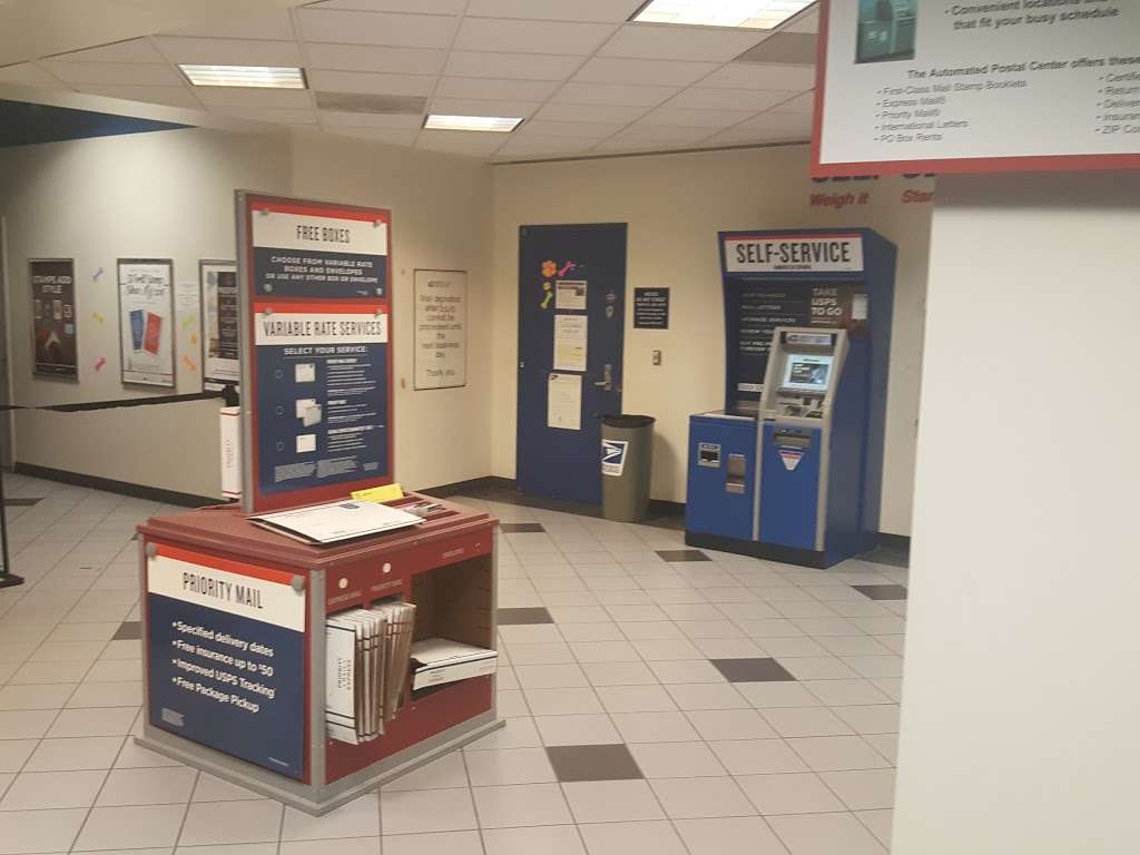 United States Postal Service | 14917 El Camino Real, Houston, TX 77062, USA | Phone: (800) 275-8777