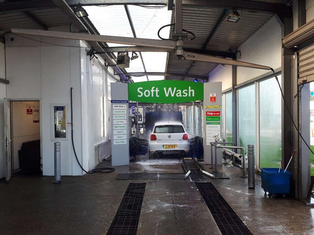 IMO Car Wash | Arc Car Wash, Tesco Store, Grays, Cygnet View, Lakeside RM20 1TX, UK | Phone: 01708 867077