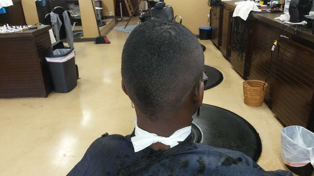 Knowledge @Kuntajus Hair Nails & Barber Lounge | 2428 Freedom Dr, Charlotte, NC 28208 | Phone: (631) 820-2895