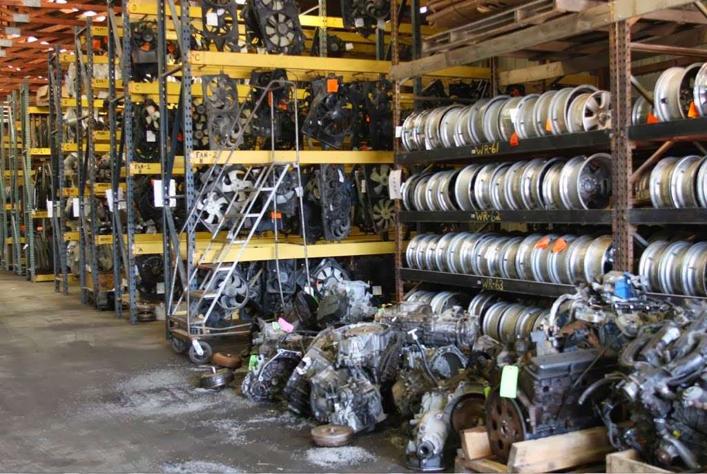 Brothers Auto Parts | 1000 S Kitley Ave, Indianapolis, IN 46203, USA | Phone: (317) 352-1681