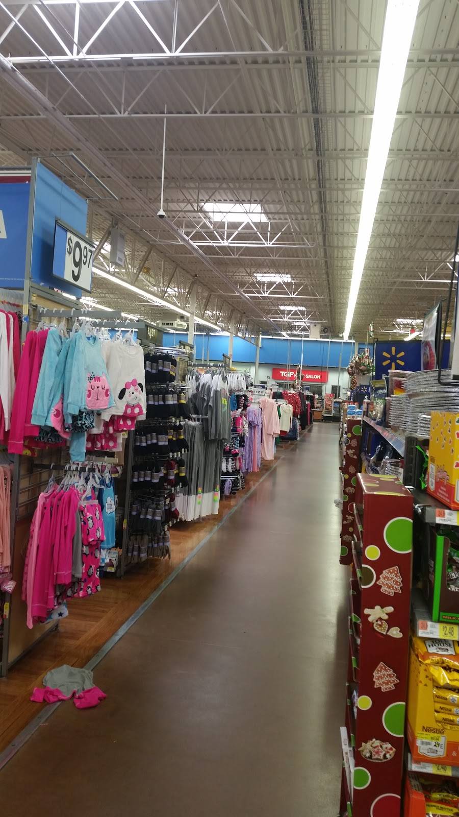 Walmart Supercenter | 310 Overcreek Way, Sealy, TX 77474, USA | Phone: (979) 627-7758