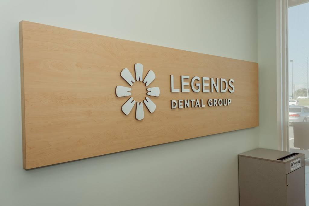 Legends Dental Group | 10818 Parallel Pkwy, Kansas City, KS 66109, USA | Phone: (913) 299-8860