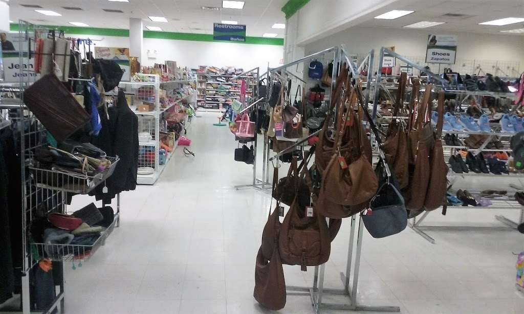 Goodwill Store & Donation Center | 2365 Lincoln Hwy, Langhorne, PA 19047 | Phone: (267) 364-6038