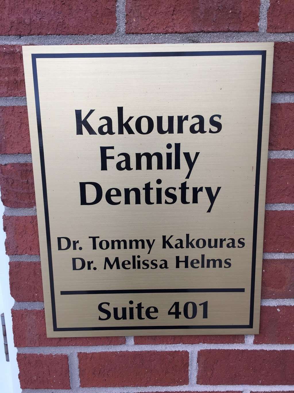 Kakouras Family Dentistry | 11020 S Tryon St #401, Charlotte, NC 28273, USA | Phone: (704) 504-8070