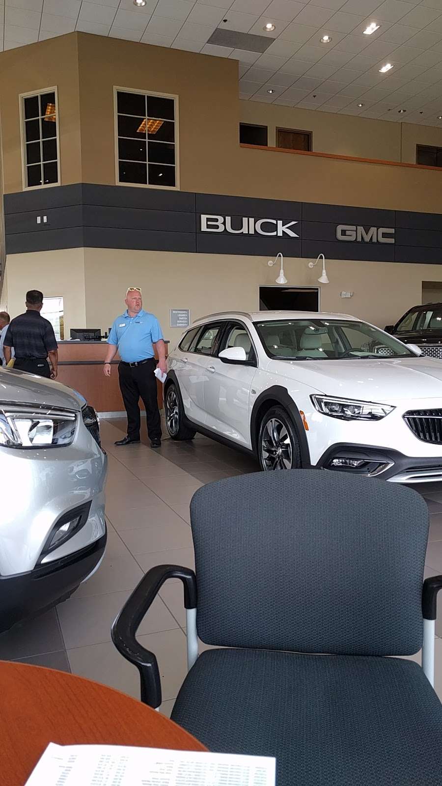 Andy Mohr Buick GMC | 9295 E 131st St, Fishers, IN 46038, USA | Phone: (317) 632-6300