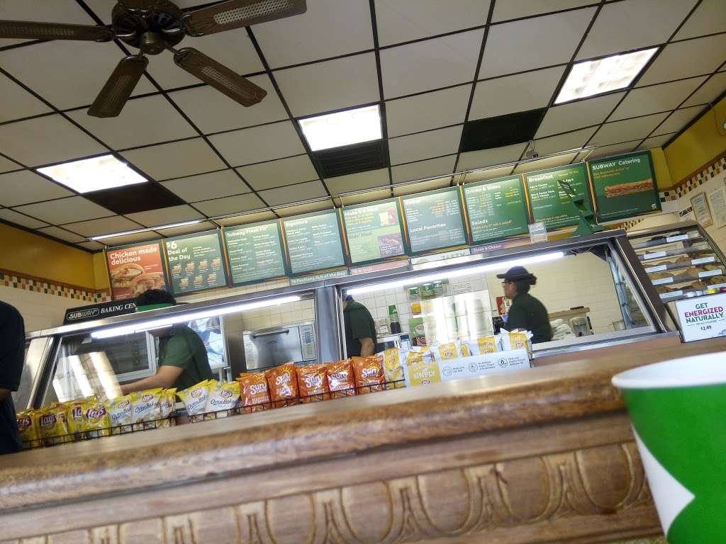 Subway Restaurants | 2700 Greens Rd, Ste 101, Bldg J, Houston, TX 77032, USA | Phone: (281) 449-1110