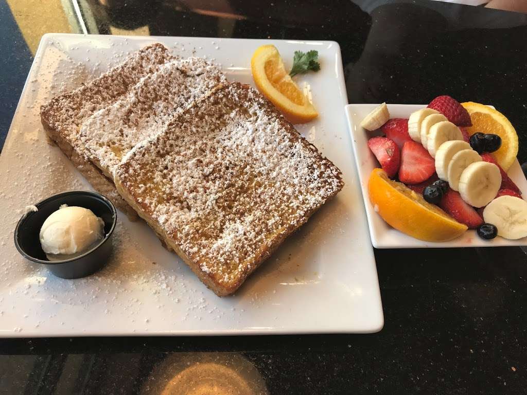 Kekes Breakfast Cafe | 6526 Old Brick Road #130, Windermere, FL 34786, USA | Phone: (407) 612-5800