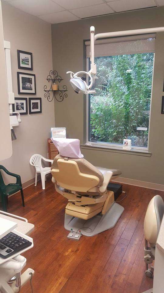 Oakwell Dental Care | 3301 Oakwell Ct, San Antonio, TX 78218, USA | Phone: (210) 832-9993