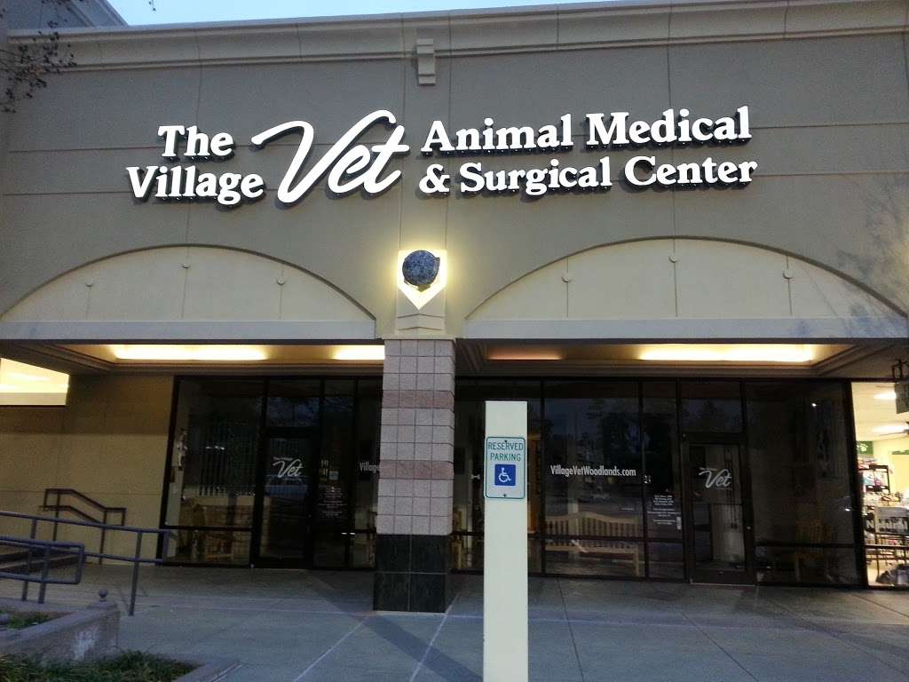 The Village Vet | 6700 Woodlands Pkwy #430, The Woodlands, TX 77382, USA | Phone: (832) 813-0000