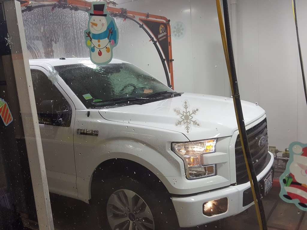 Northwest Auto Wash & Detail Center | 900 W Euclid Ave, Arlington Heights, IL 60005 | Phone: (847) 259-1420