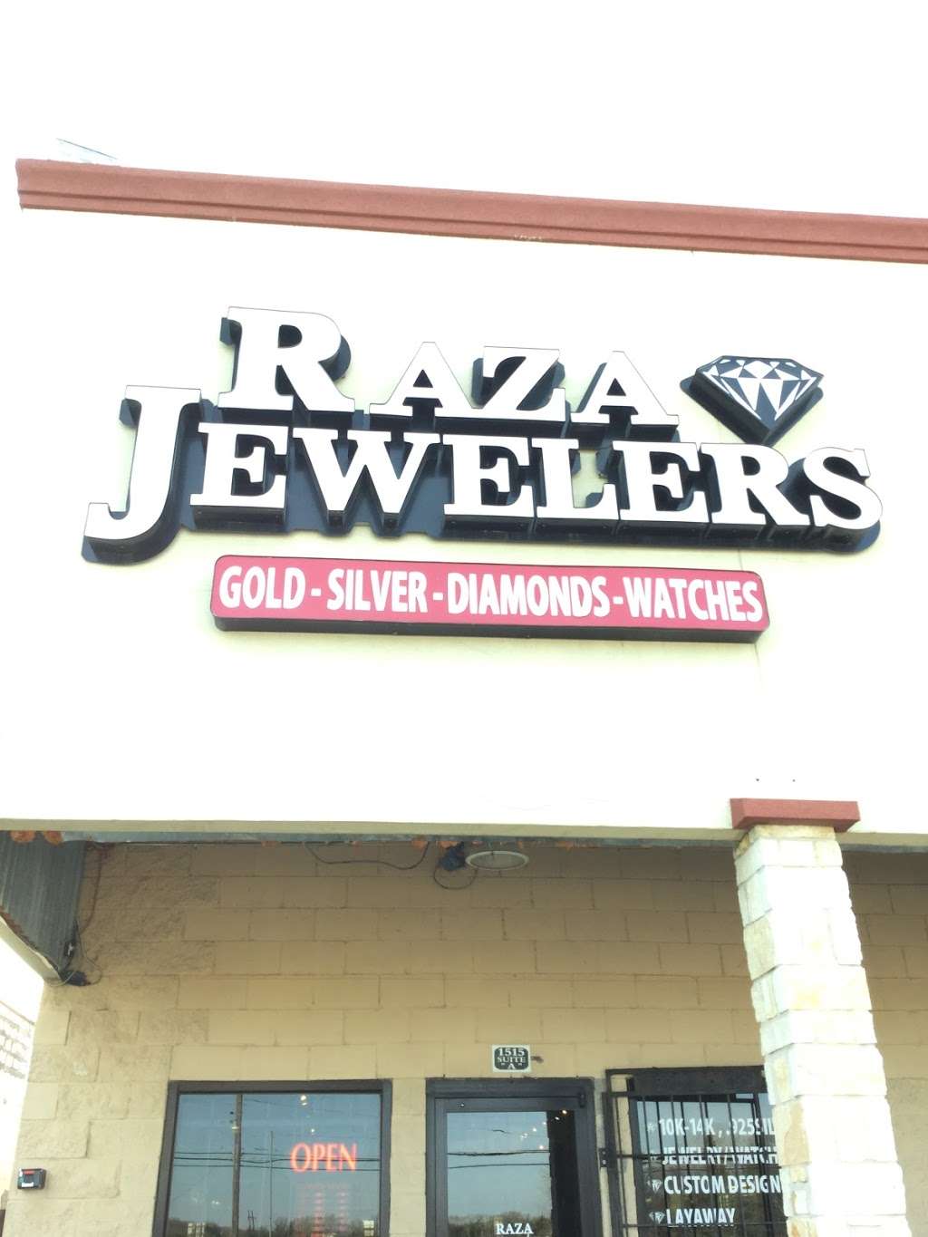 Raza Jewelers | 1515 S Peachtree Rd Suite A, Balch Springs, TX 75180, USA | Phone: (214) 245-5256