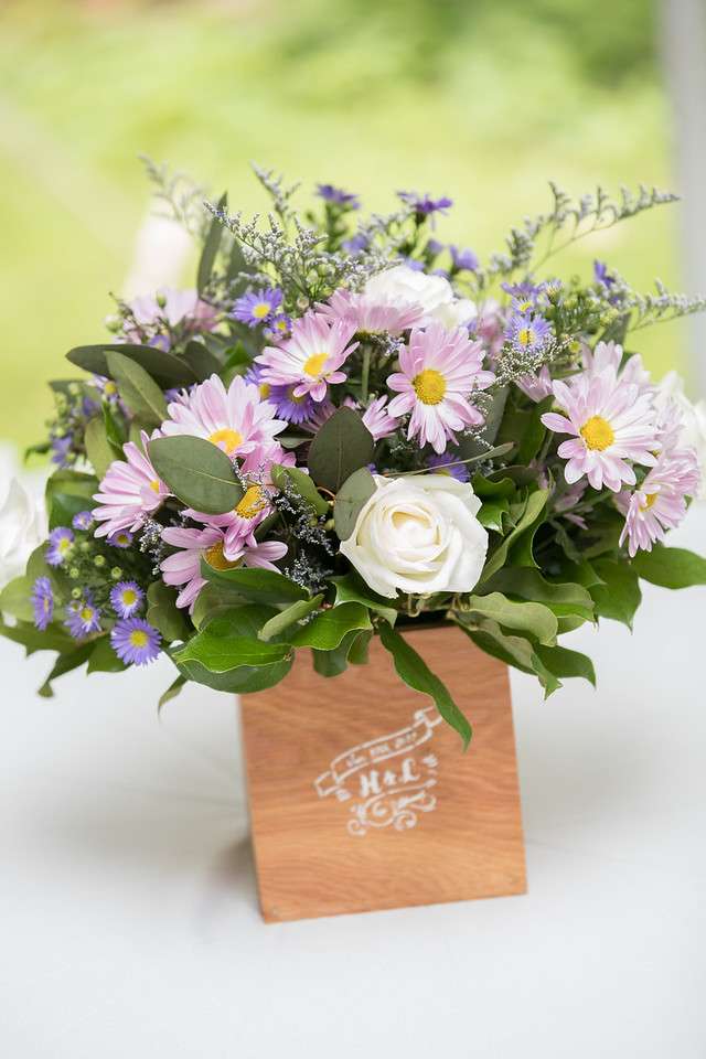 Frothingham Flowers | 273 High Rd, Newbury, MA 01951, USA | Phone: (978) 572-0011