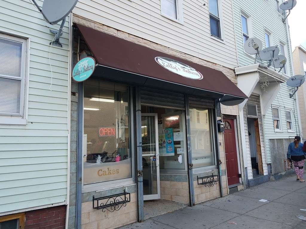 Lollys Bakery | 158 Bennington St, East Boston, MA 02128 | Phone: (617) 567-9461