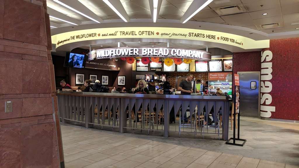 Wildflower Bread Company | Terminal 4, 3400 E Sky Harbor Blvd, Phoenix, AZ 85034, USA | Phone: (602) 275-6000