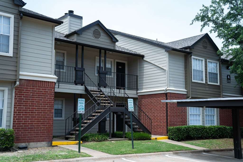 Cedar Glen Apartments | 6363 W Camp Wisdom Rd, Dallas, TX 75236, USA | Phone: (972) 780-4767