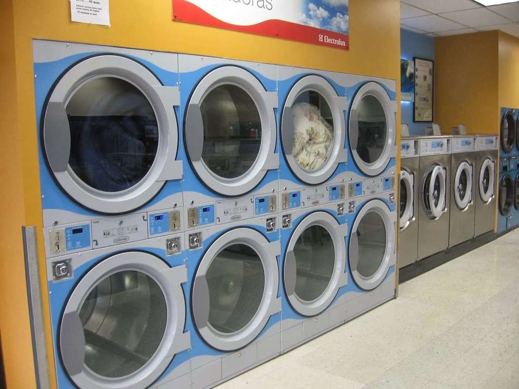 Quick and Clean Laundromat | 487 Amherst St, Nashua, NH 03063, USA | Phone: (603) 882-6054