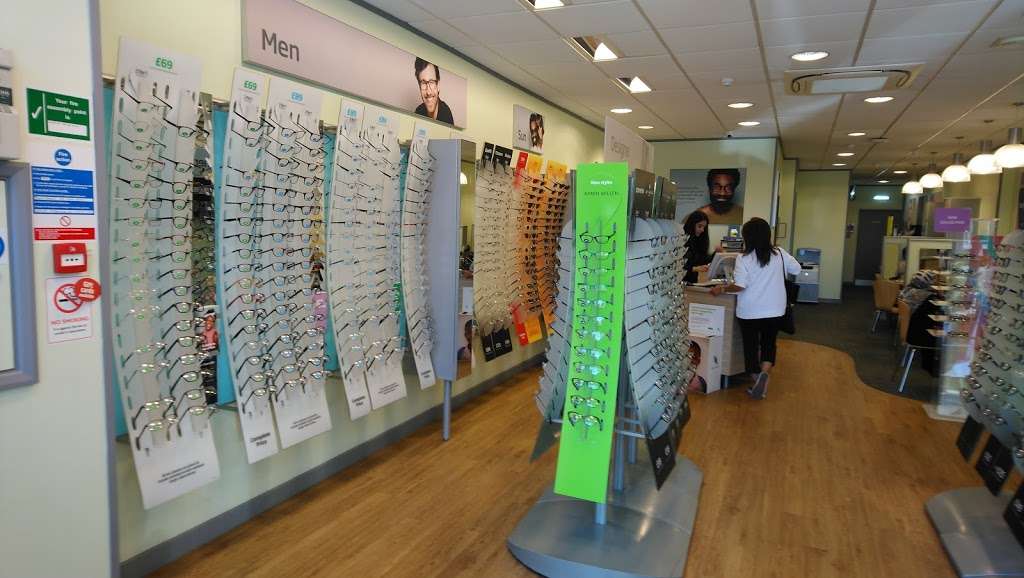 Specsavers Opticians and Audiologists - New Malden | 72 High St, New Malden KT3 4ET, UK | Phone: 020 8336 7620