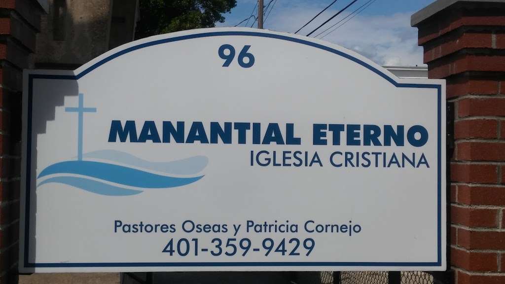Iglesia Manantial Eterno | Hadwin St, Central Falls, RI 02863, USA