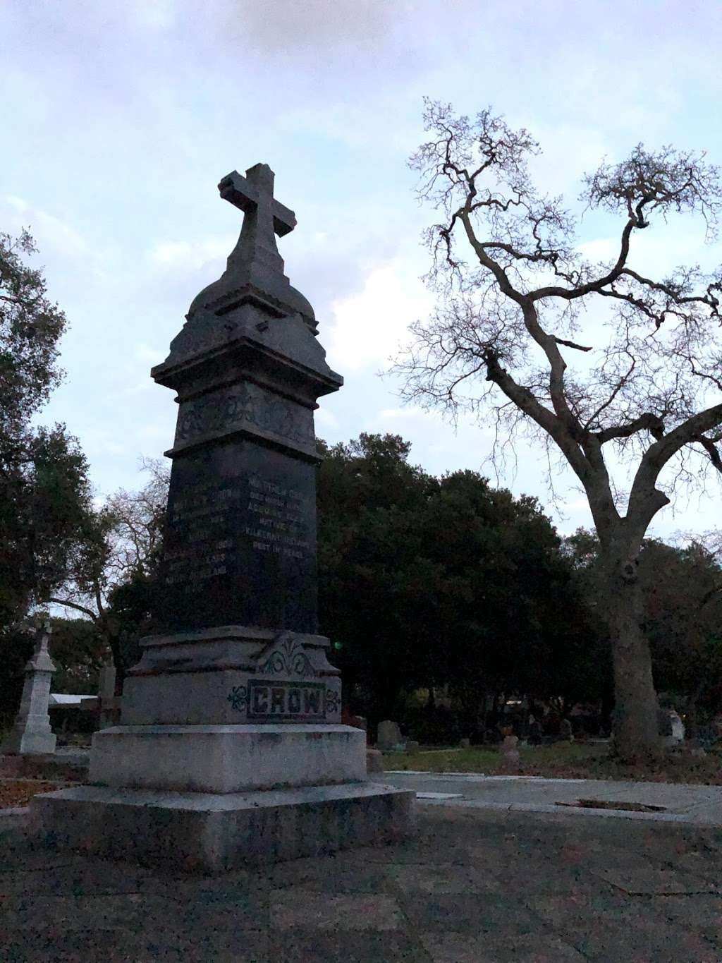 Holy Cross Cemetery | 1880 Santa Cruz Ave, Menlo Park, CA 94025, USA | Phone: (650) 323-6375