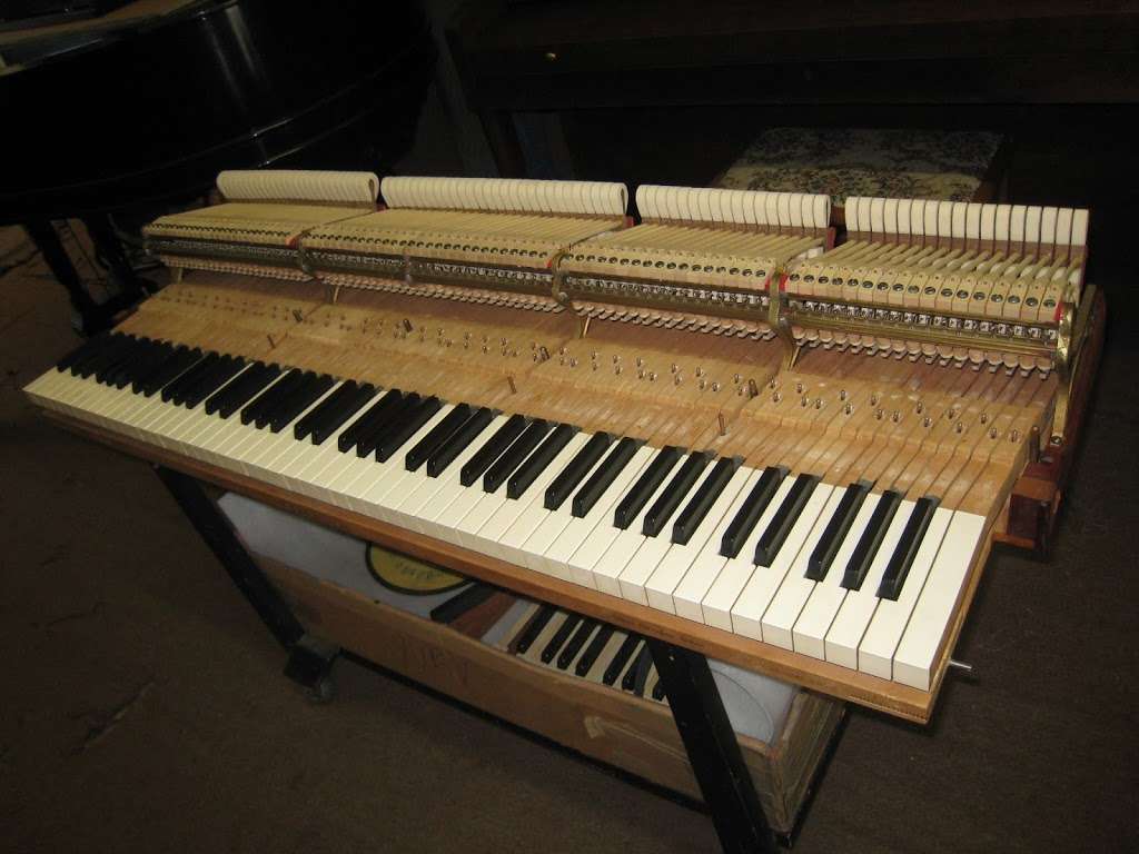 Boston Piano Tuner | 44 Carl St, Newton, MA 02461 | Phone: (978) 869-9650