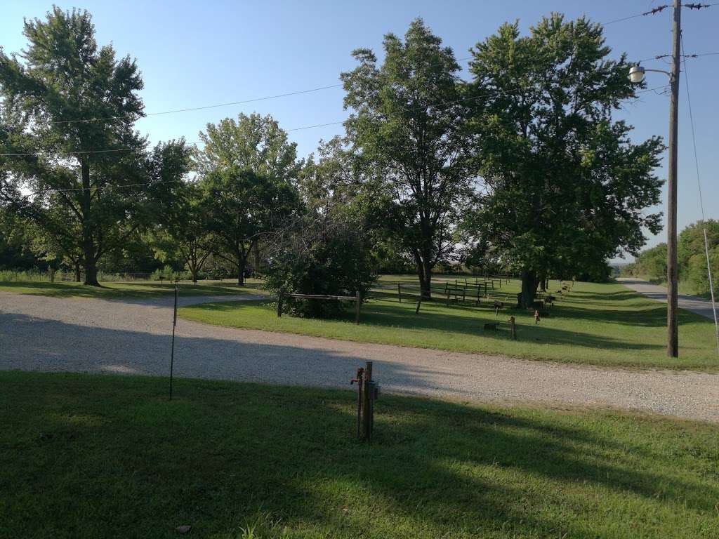 Topeka Hilltop Campground | 3366 KOA Rd, Grantville, KS 66429, USA | Phone: (785) 246-3419