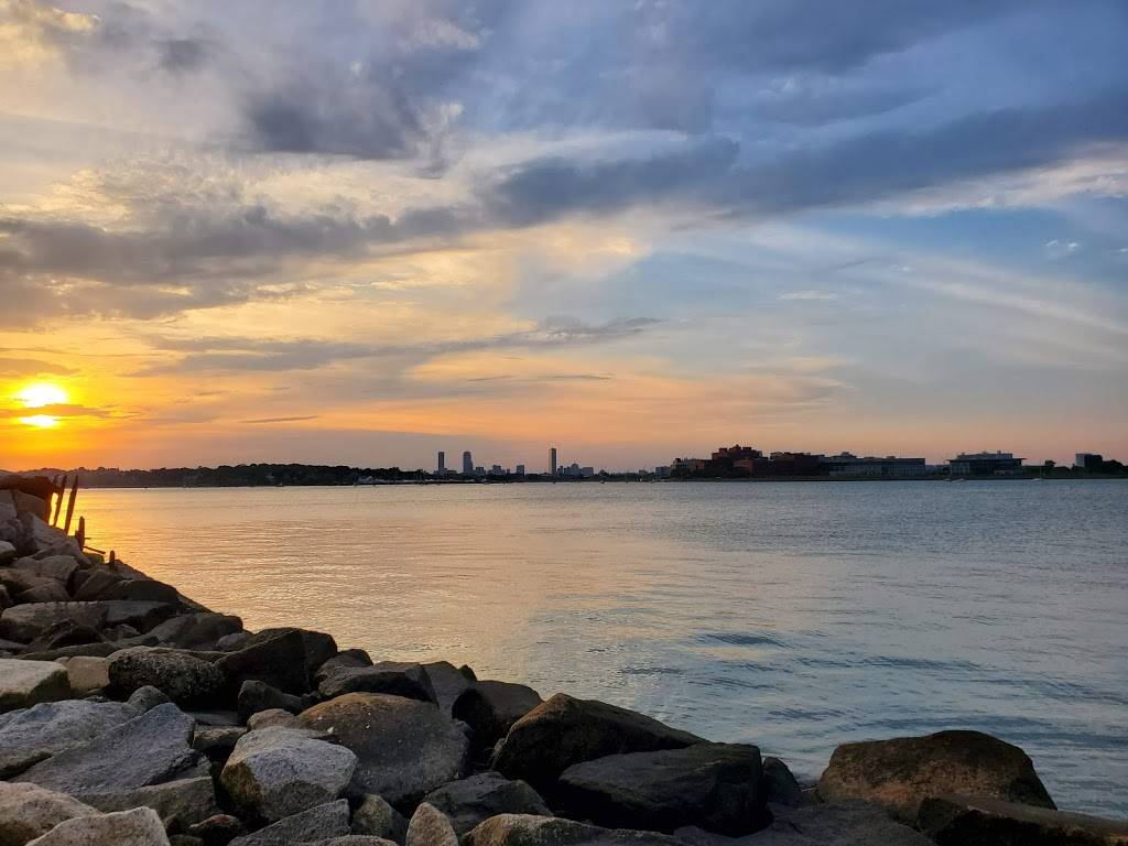 Squantum Point Park | Miwra Haul Rd, Quincy, MA 02171, USA | Phone: (617) 727-5290