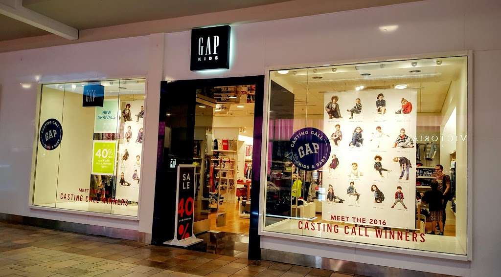 Gap | 6020 E 82nd St, Indianapolis, IN 46250, USA | Phone: (317) 842-1261
