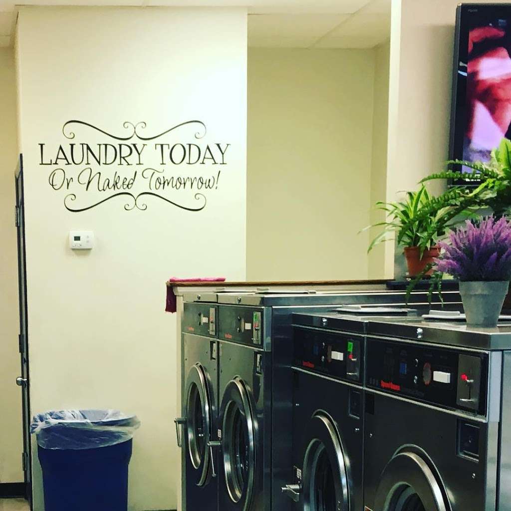 Thunder Suds Laundromat & Dry Cleaning | 4955 E Craig Rd # 10, Las Vegas, NV 89115 | Phone: (702) 778-5030